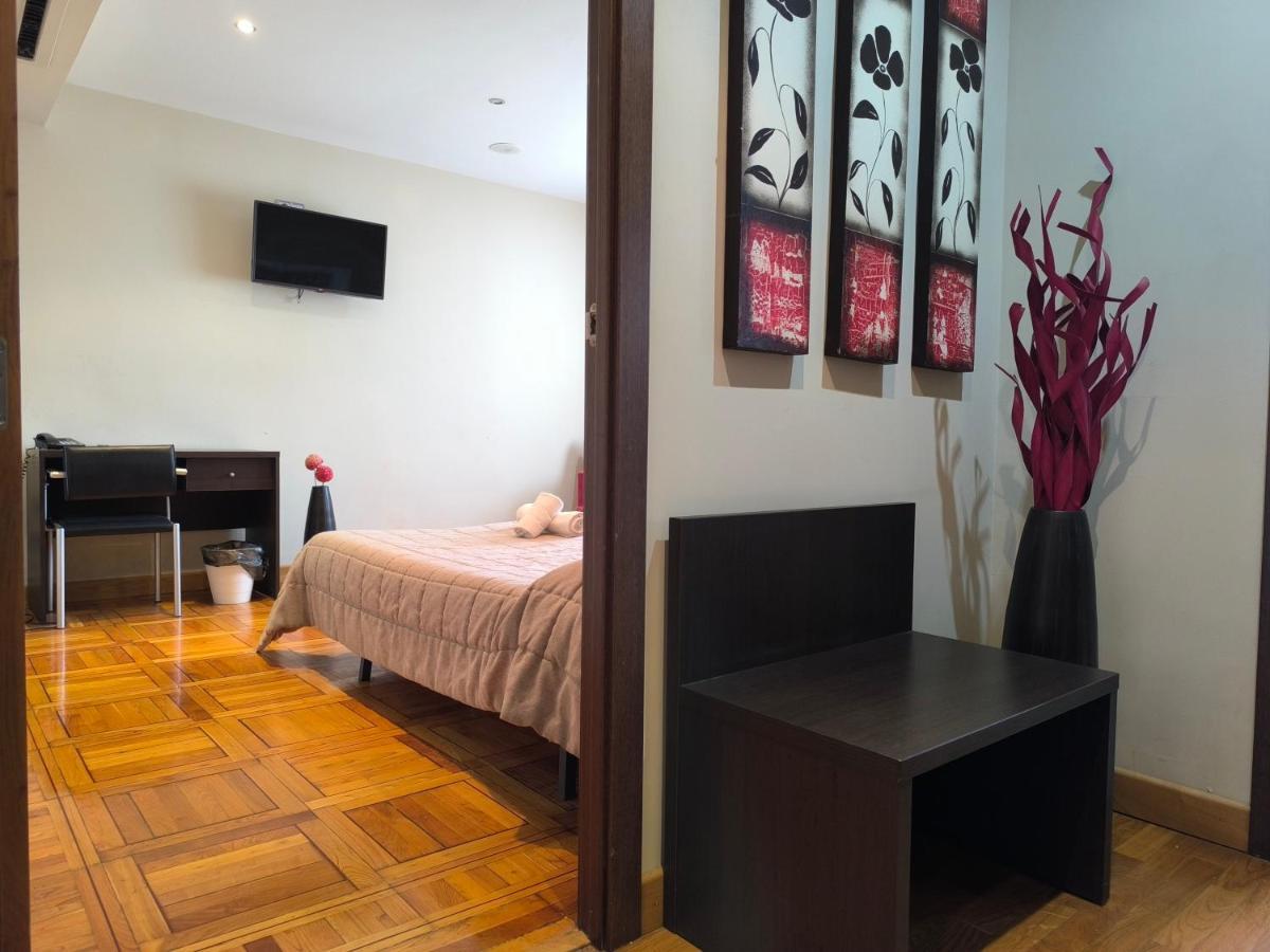 Hotel Santa Barbara Andorra Ngoại thất bức ảnh